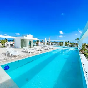 https://suites-studios-in-bavaro-city-center.comcaribbean.com